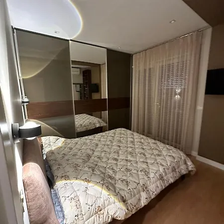 Ar Point House Apartment Tirana